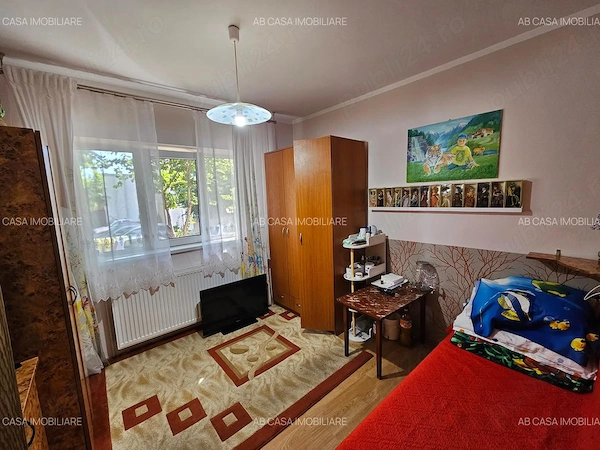Apartament 3 camere, decomandat, parter, zona Șagului, Timișoara — fotografia 1