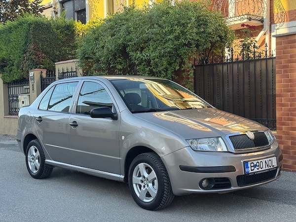 SKODA Fabia 2008 — imagine 2