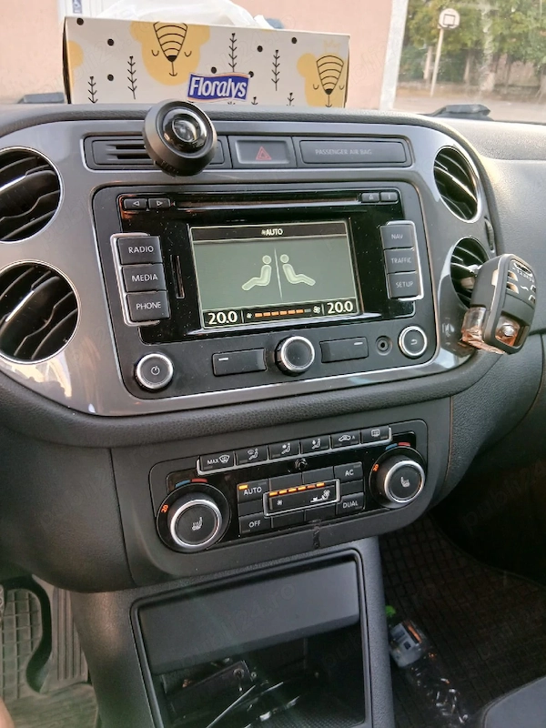 VOLKSWAGEN Tiguan 2012 — imagine 2