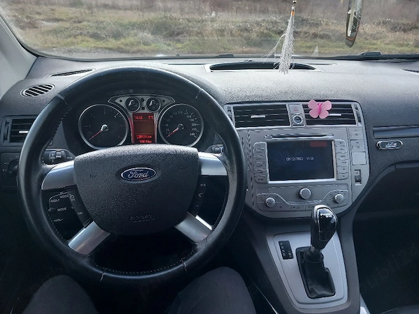 FORD Kuga 2011 — imagine 3