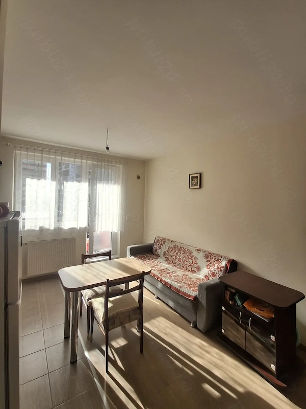 Vând apartament cu 2 camere — fotografia 1
