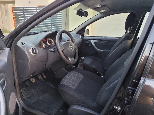 DACIA Duster 2013 — imagine 8
