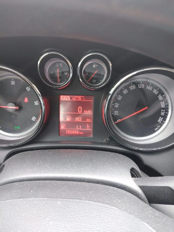 OPEL Astra 2012 — imagine 5