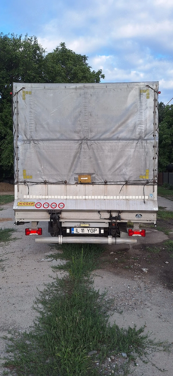 IVECO 35C 2020 — imagine 8