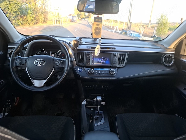 TOYOTA RAV4 2016 — imagine 3