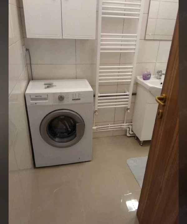 inchiriez apartament cu doua camere Baciu — fotografia 1