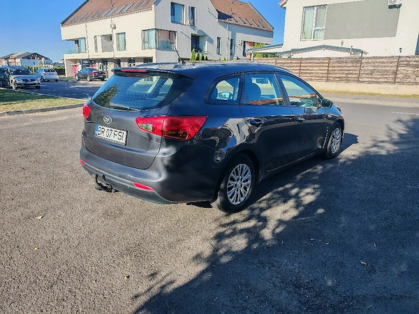 KIA Ceed 2013 — imagine 3