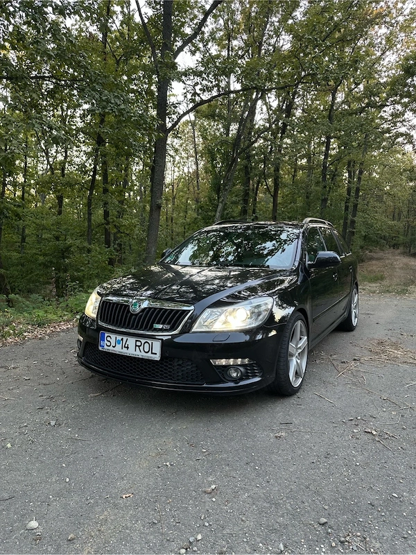SKODA Octavia 2010 — imagine 5