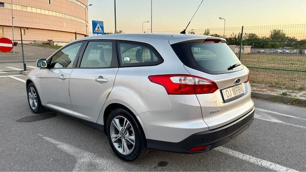 FORD Focus 2014 — imagine 3
