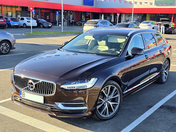 Volvo V90 T8 AWD Hibrid - Plug in - Harman Kardon - Camere 360