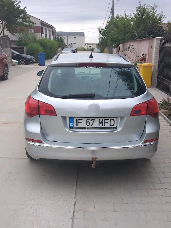 OPEL Astra 2012 — imagine 7
