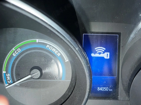 TOYOTA Auris 2018 — imagine 2