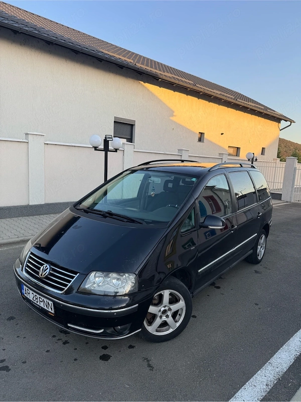 Volkswagen Sharan 2.0 TDI 140 CP 7 locuri