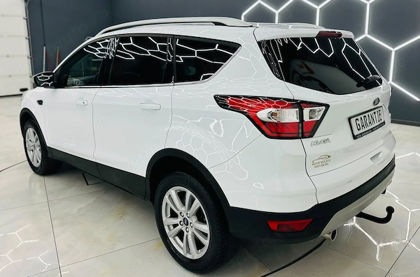 FORD Kuga 2019 — imagine 3