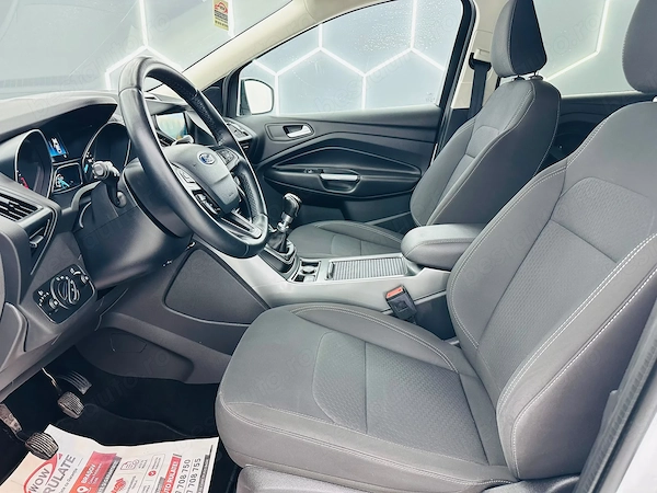 FORD Kuga 2019 — imagine 13