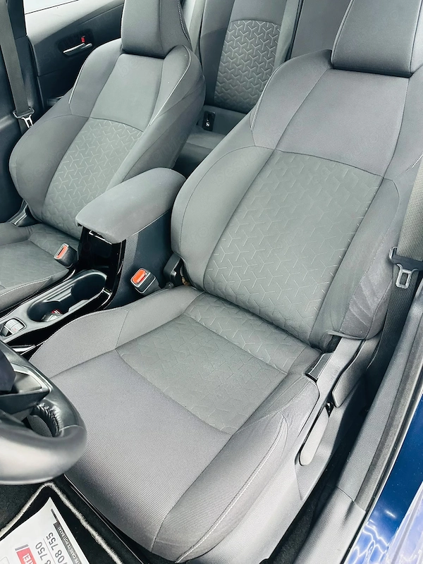 TOYOTA Corolla 2021 — imagine 18