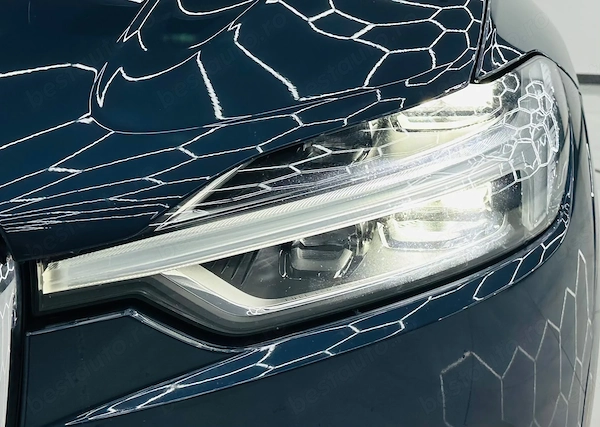 VOLVO XC60 2018 — imagine 10