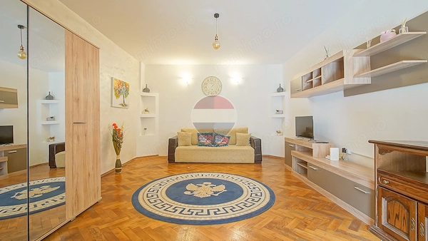 Apartament 2 camere, 73 mp, Centrul Istoric Brașov, Str. Castelului — fotografia 1