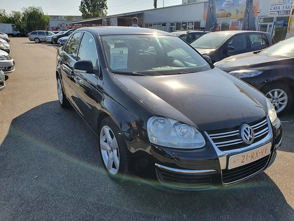 VOLKSWAGEN Jetta 2005 — imagine 2