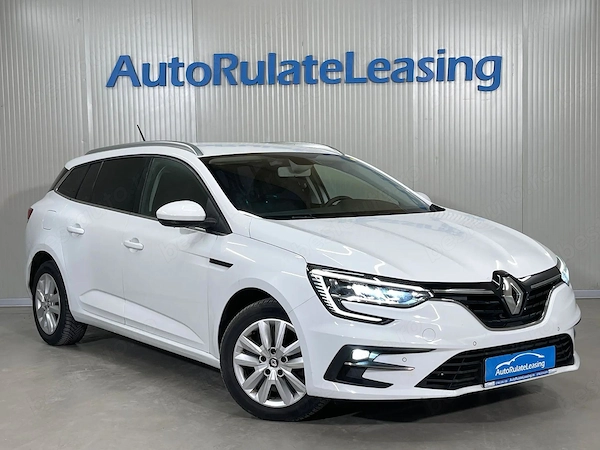RENAULT Megane 2023 — imagine 2