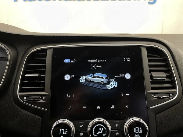 RENAULT Megane 2023 — imagine 15