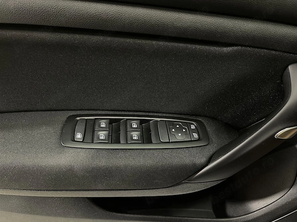 RENAULT Megane 2023 — imagine 18