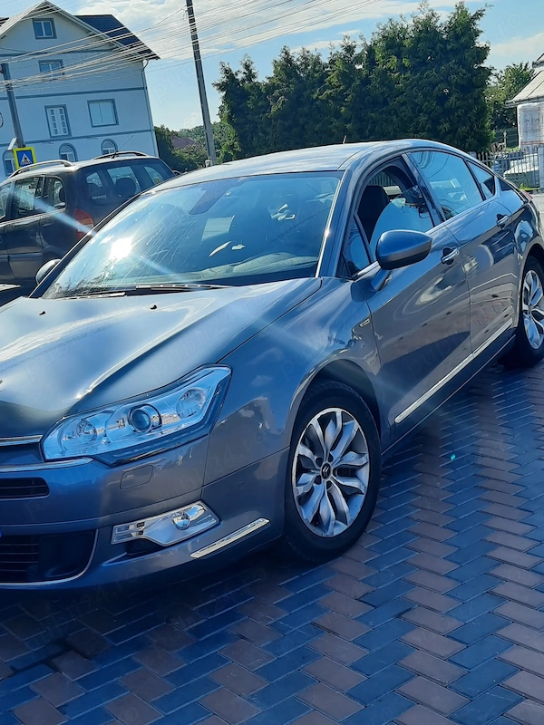 De vanzare Citro n C5 model Exclusiv ! F bine intretinut.