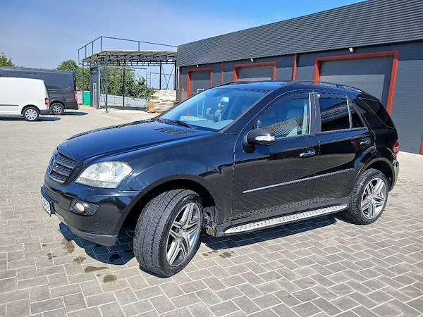 MERCEDES-BENZ ML-Class