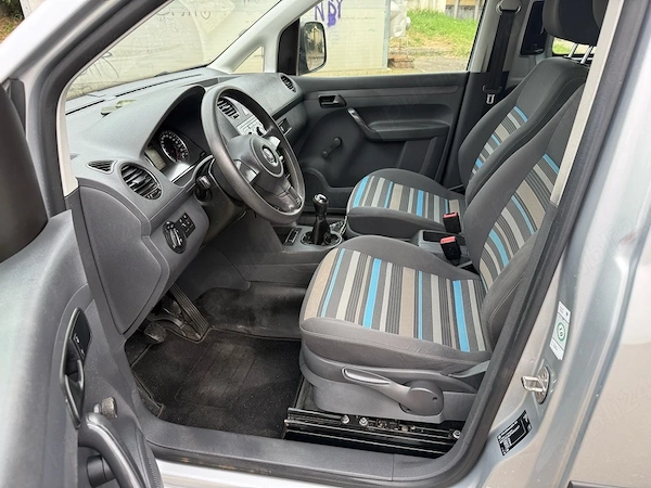 VOLKSWAGEN Caddy 2015 — imagine 3