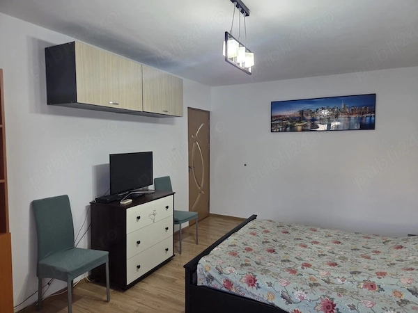 Inchiriez apartament in Craiovita,zona Racheta — fotografia 1