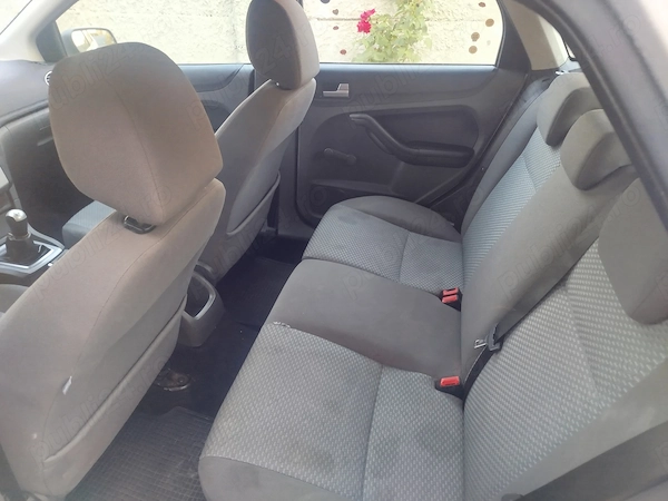 FORD Focus 2009 — imagine 10