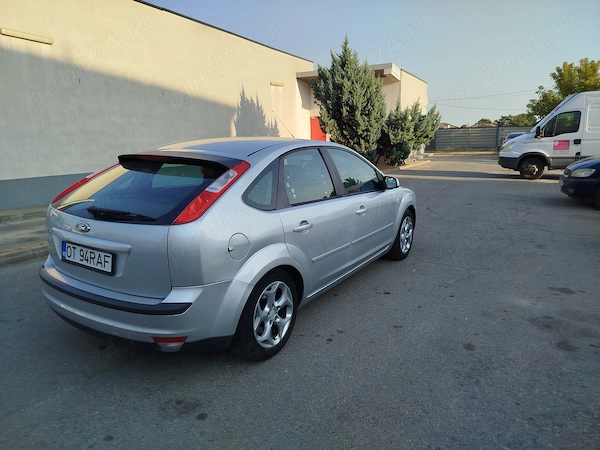 FORD Focus 2009 — imagine 4