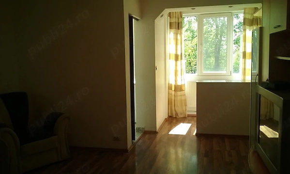 Închiriere garsoniera Str. Turnu Măgurele — fotografia 1