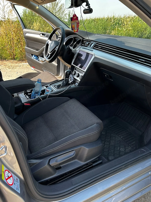 VOLKSWAGEN Passat 2018 — imagine 2