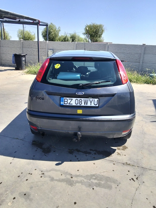 FORD Focus 2002 — imagine 3