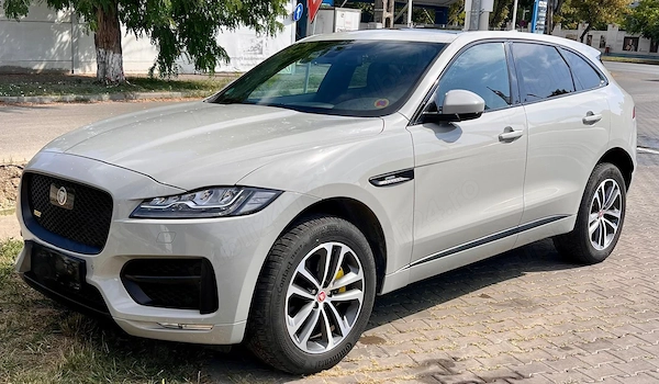 JAGUAR E-PACE 2017 — imagine 2