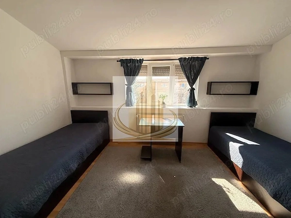 Apartament cu 2 camere, decomandat, centrală proprie | Calea Șagului — fotografia 3