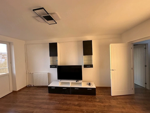 Apartament 2 camere de închiriat — fotografia 3