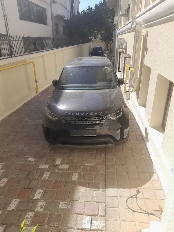 LAND ROVER Discovery 2019 — imagine 2