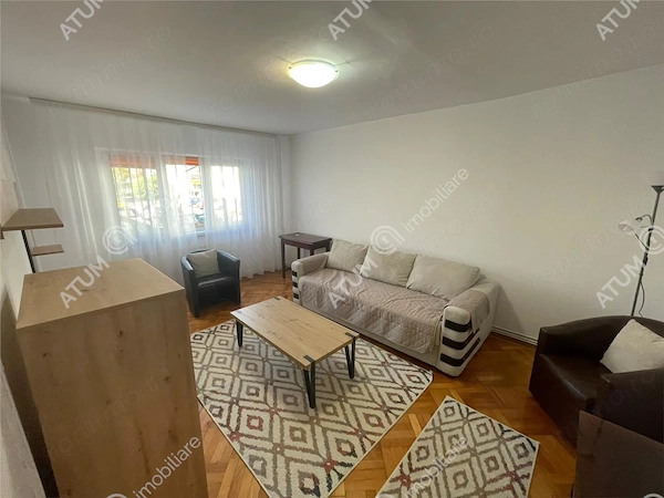 Apartament cu 3 camere decomandate pivnita in zona Strand din Sibiu — fotografia 2