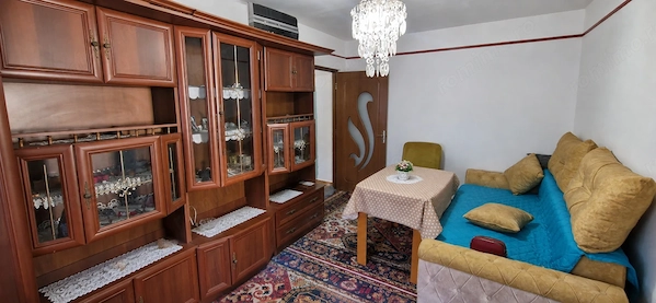 Apartament 3 camere, 65 mp, etaj 2, centrală proprie, Bals — fotografia 1