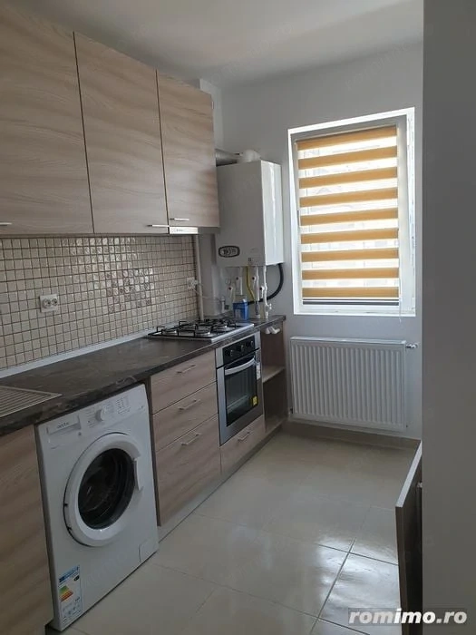 Garsoniera de inchiriat in zona Nerva Traian-Unirii cu centrala — fotografia 3