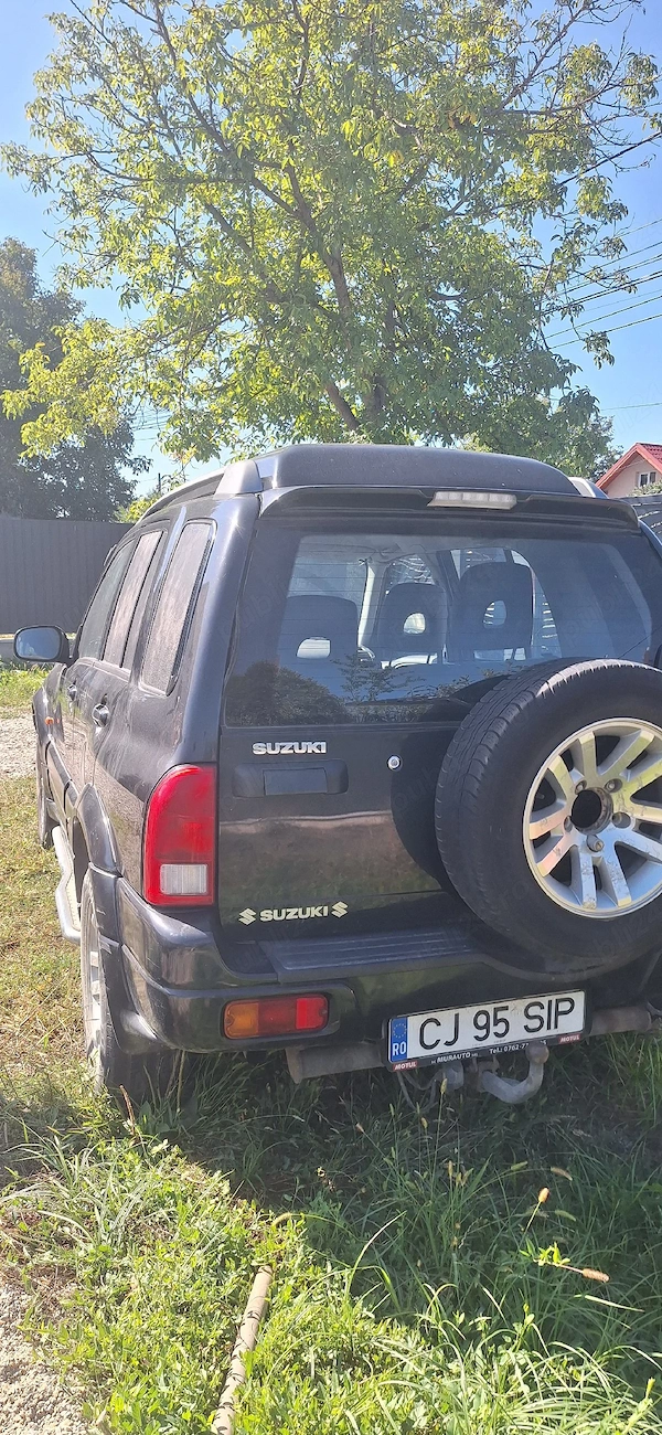 SUZUKI Grand Vitara