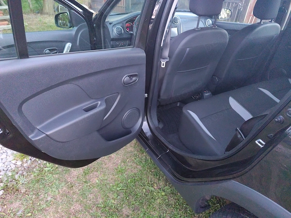 DACIA Sandero Stepway 2015 — imagine 6