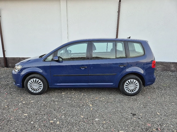 VOLKSWAGEN Touran 2011 — imagine 8