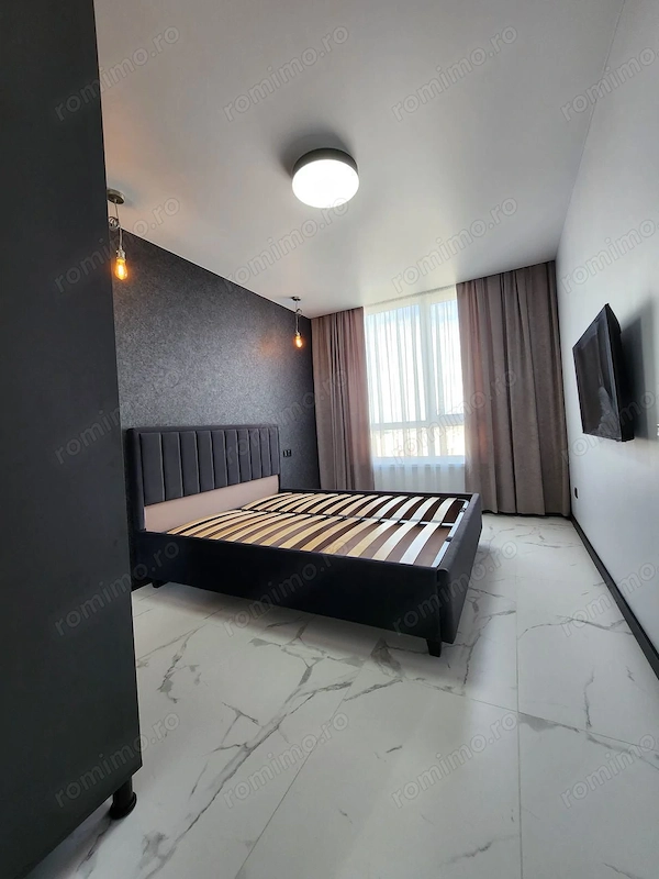 Va oferim spre închiriere un apartament spațios de 2 camere, situat pe Bulevardul Decebal — fotografia 3
