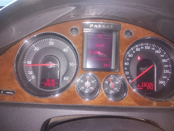 VOLKSWAGEN Passat 2006 — imagine 3