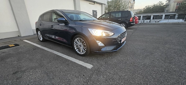 FORD Focus 2019 — imagine 3