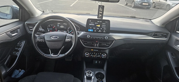 FORD Focus 2019 — imagine 5