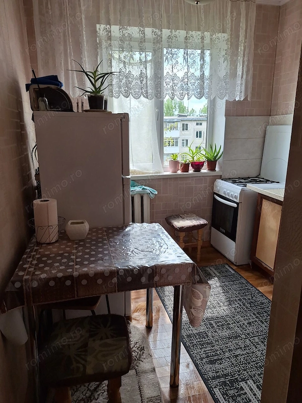 Inchiriere garsoniera Vitan — fotografia 3